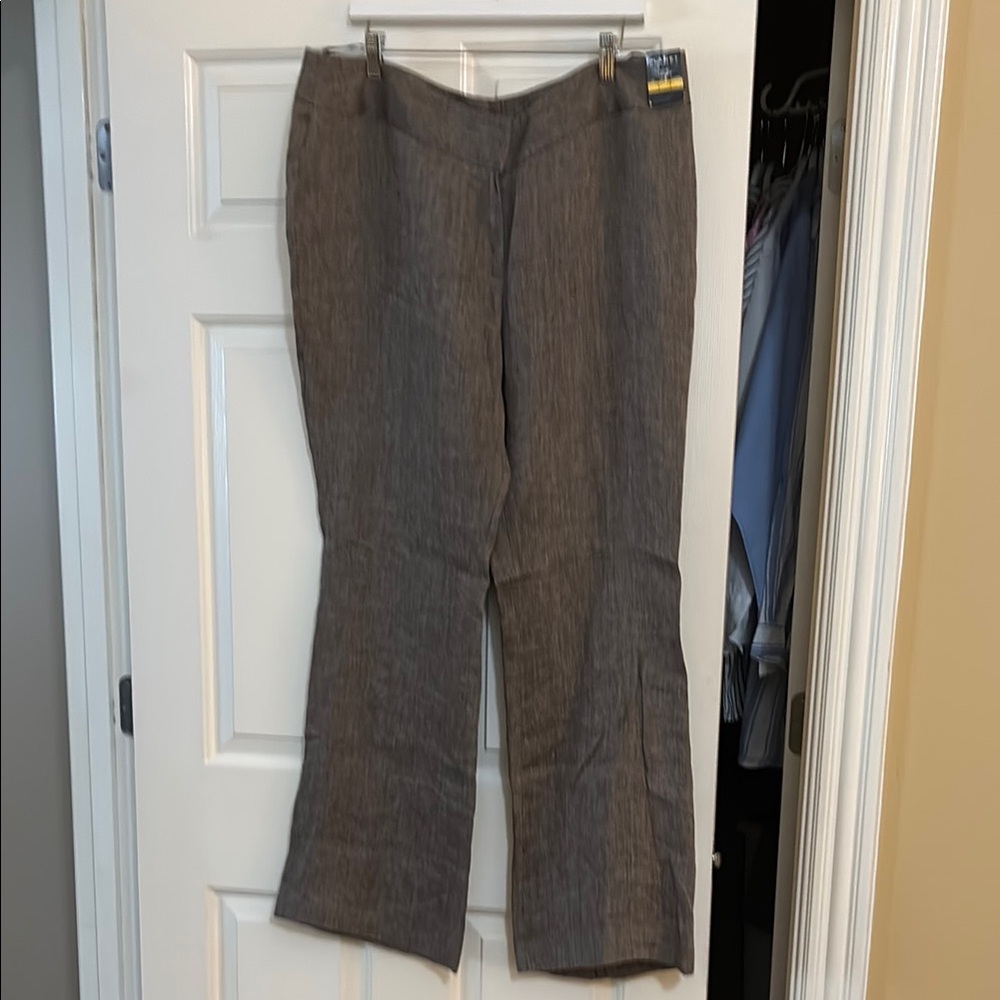 Classic European linen brown trousers